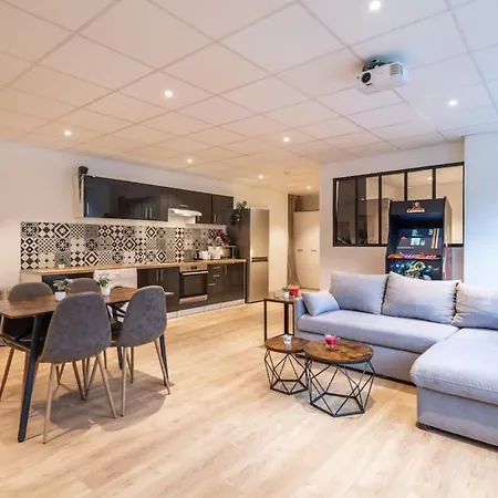 Vovray Furnished Flat Apartamento