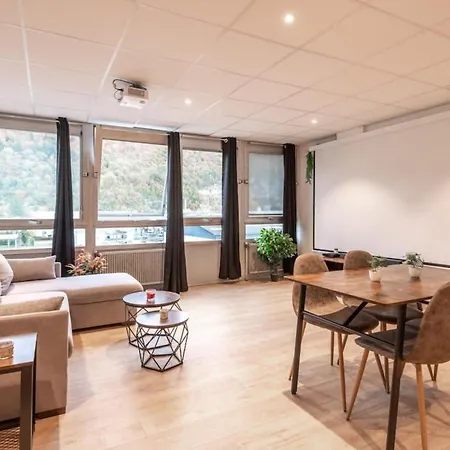 Vovray Furnished Flat Apartamento *